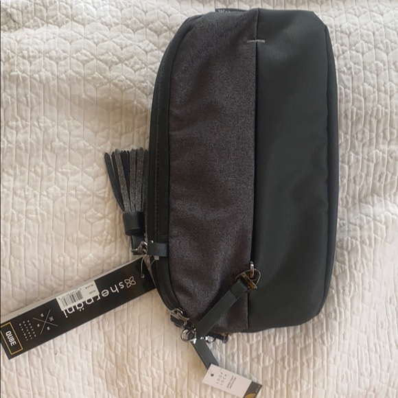 sherpani fanny pack
